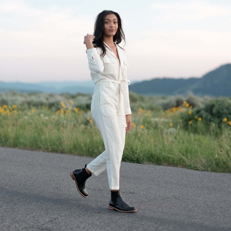 Black Women's Nisolo Carmen Chelsea Boots | 156023-QAI