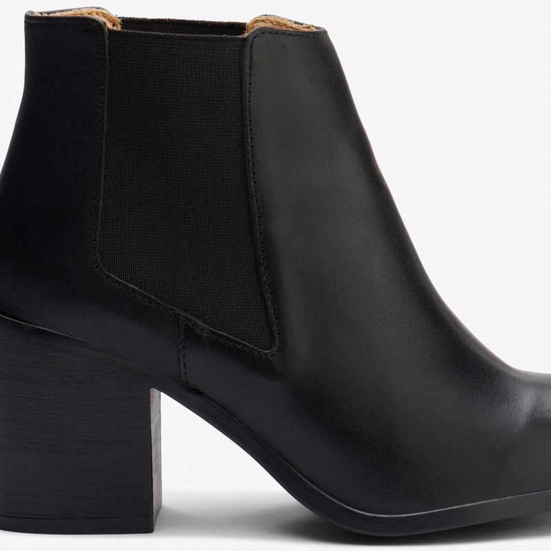 Black Women's Nisolo Heeled Chelsea Boots | 025813-TZR