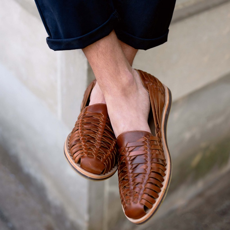 Brown Men's Nisolo Huarache Sandals | 932647-MXG