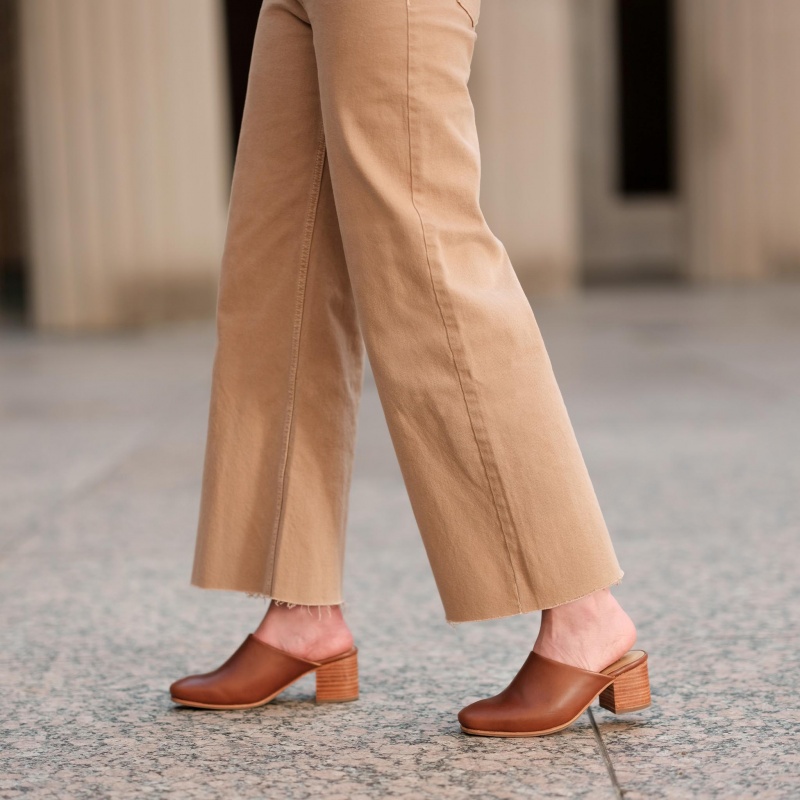 Brown Women's Nisolo All-Day Heeled Mules | 713629-QNG