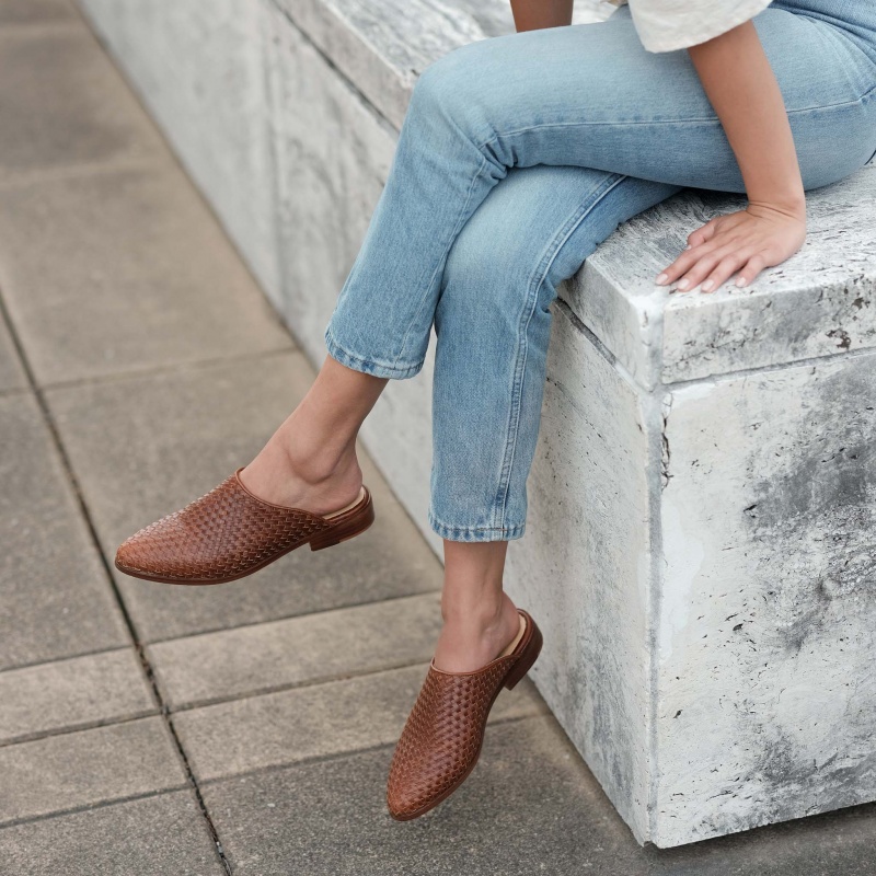 Brown Women's Nisolo Ama Woven Mules | 576923-QHK