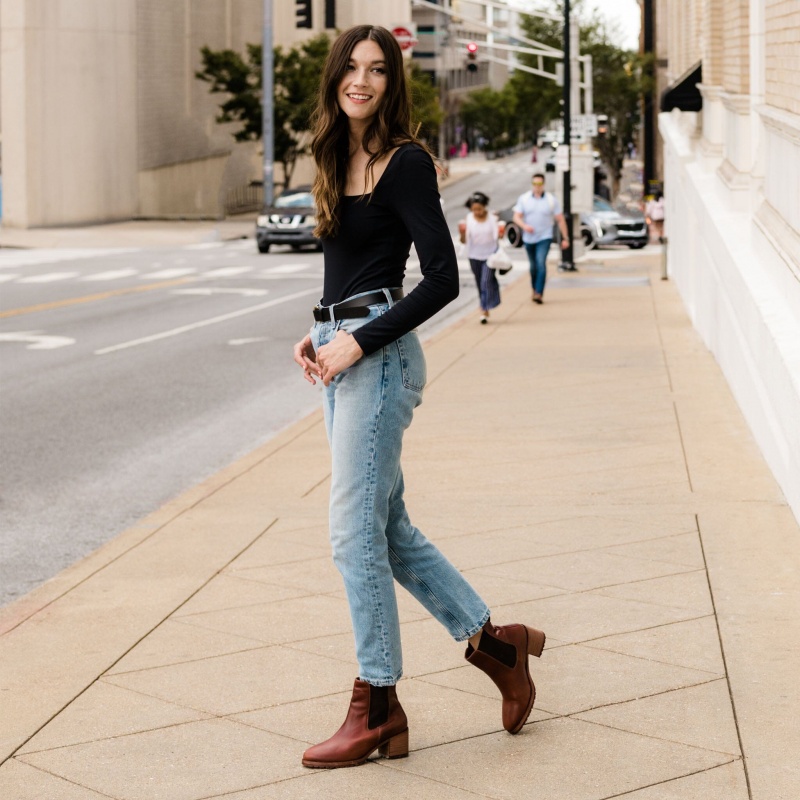 Brown Women's Nisolo Ana Go-To Heeled Chelsea Boots | 402918-SQV