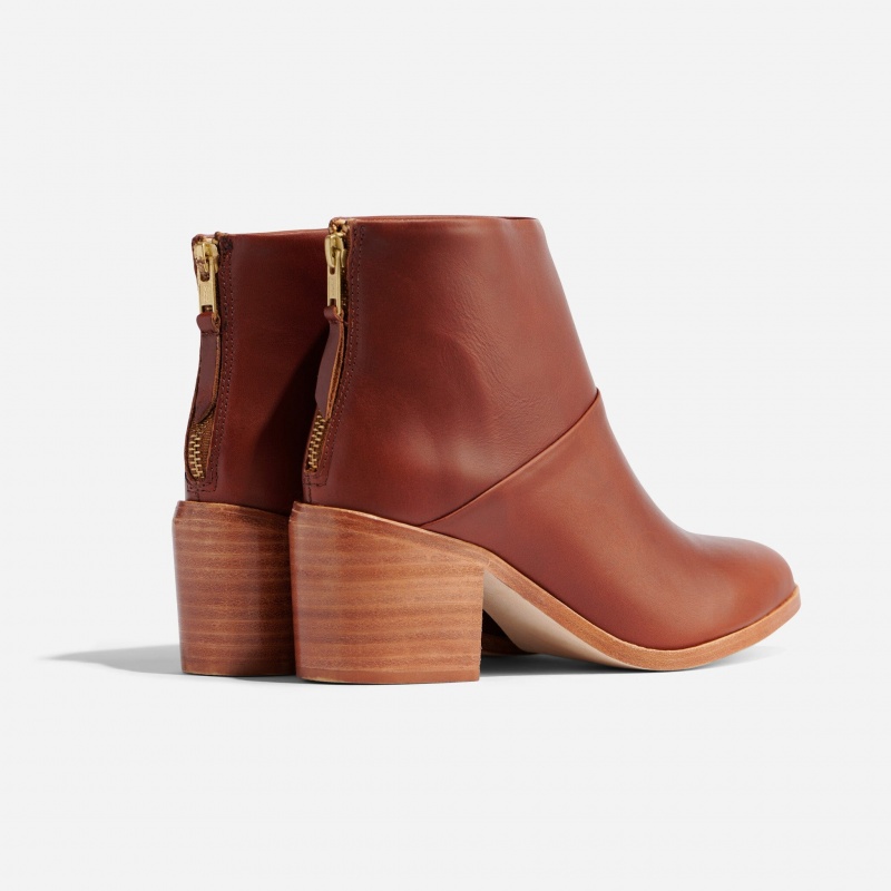 Brown Women's Nisolo Dari Boots | 069381-UYR