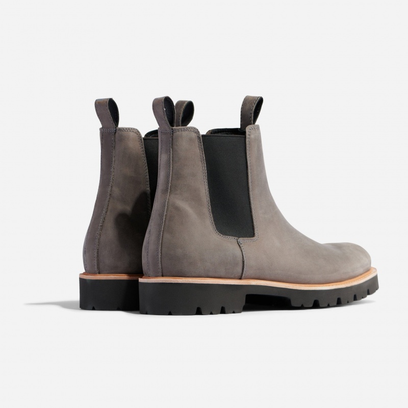 Grey Men's Nisolo Go-To Chelsea Boots | 678359-JLX